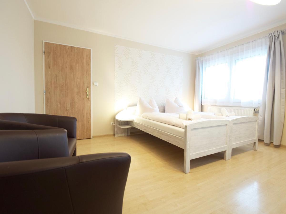 Zlaty Lev Otel Svitavy Dış mekan fotoğraf